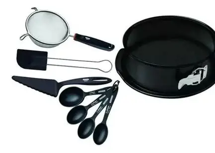 JUEGO PARA HORNEAR GALLETAS C/8 PZAS