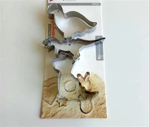 JGO CORTA AINOX DINOSAURIOS 3pz