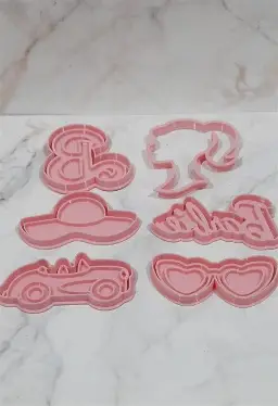 CORTADOR DE PLASTICO SILUETA BARBIE