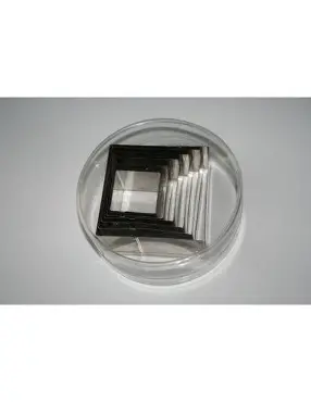 JGO CORTA PLAST CUADROS 6 pz