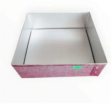 MOLDE CUADRADO 20*20 CAL 18