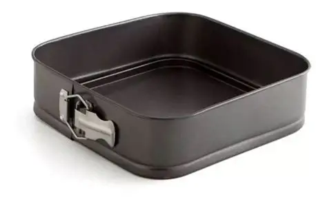 MOLDE CUADRADO 28*28 CAL. 18